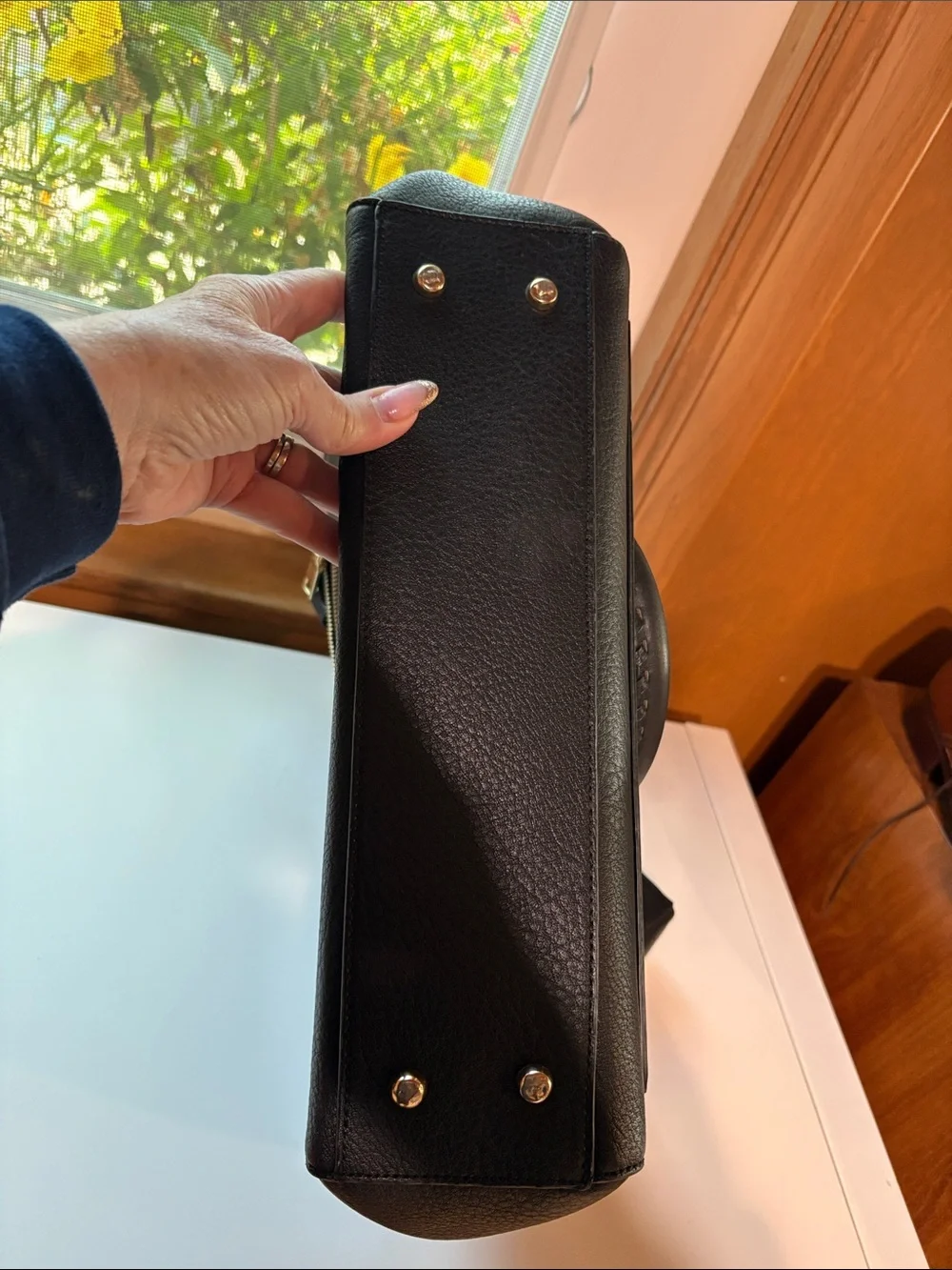 Unbranded vegan leather computer carry briefcase multi pocket black 15x12x4